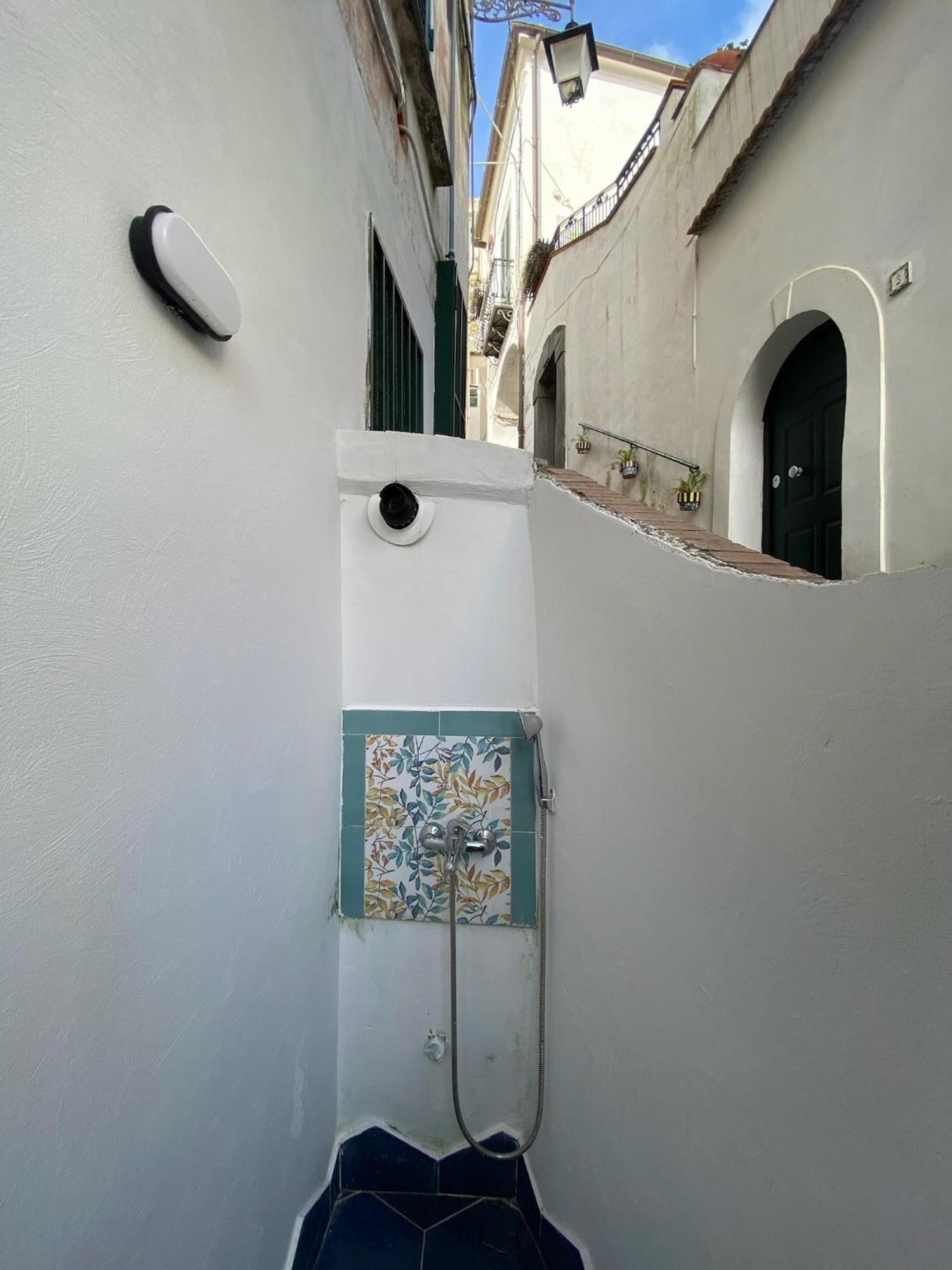 Casa Vacanza: The Wind Rose Vietri Buitenkant foto
