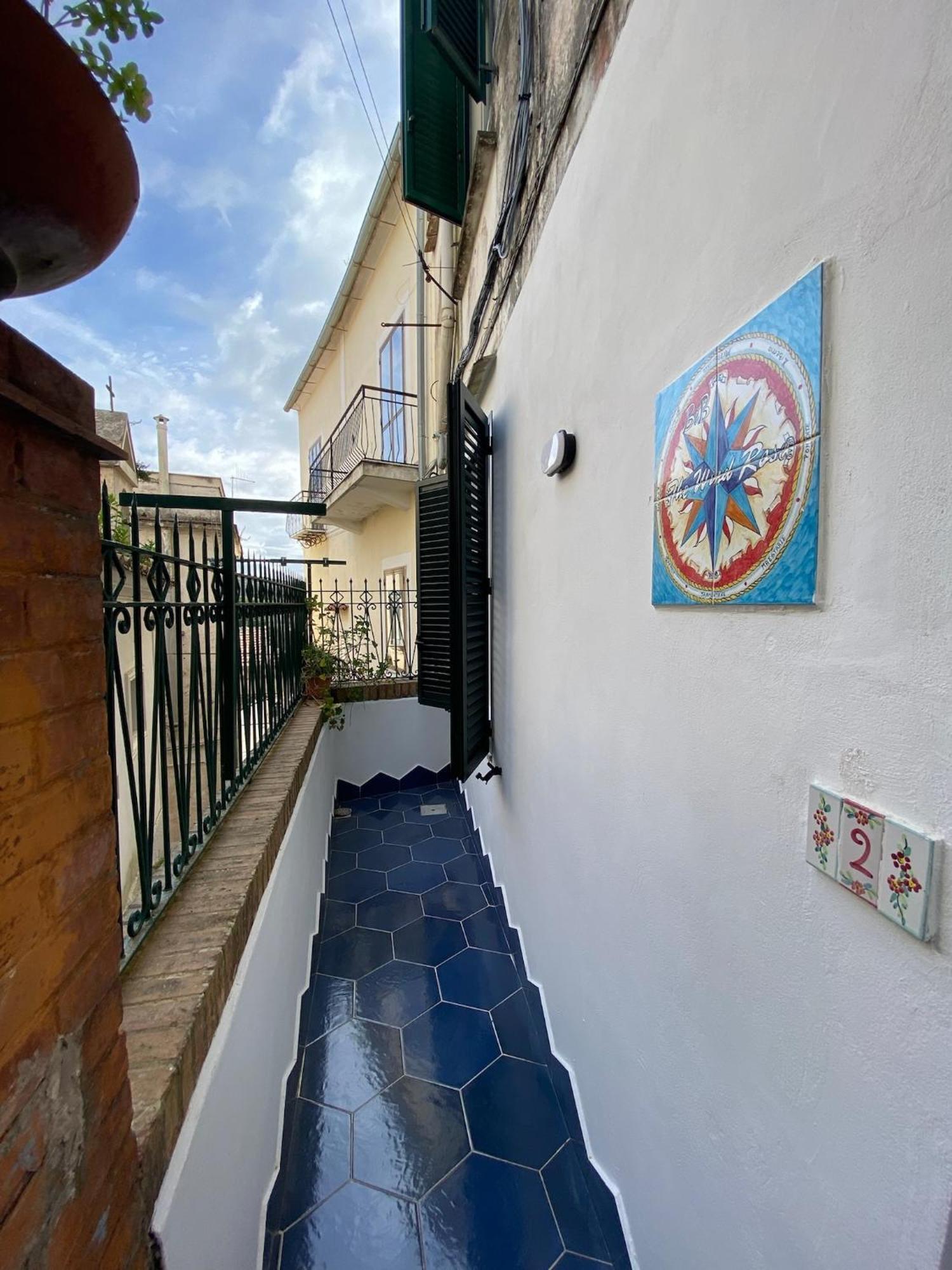 Casa Vacanza: The Wind Rose Vietri Buitenkant foto