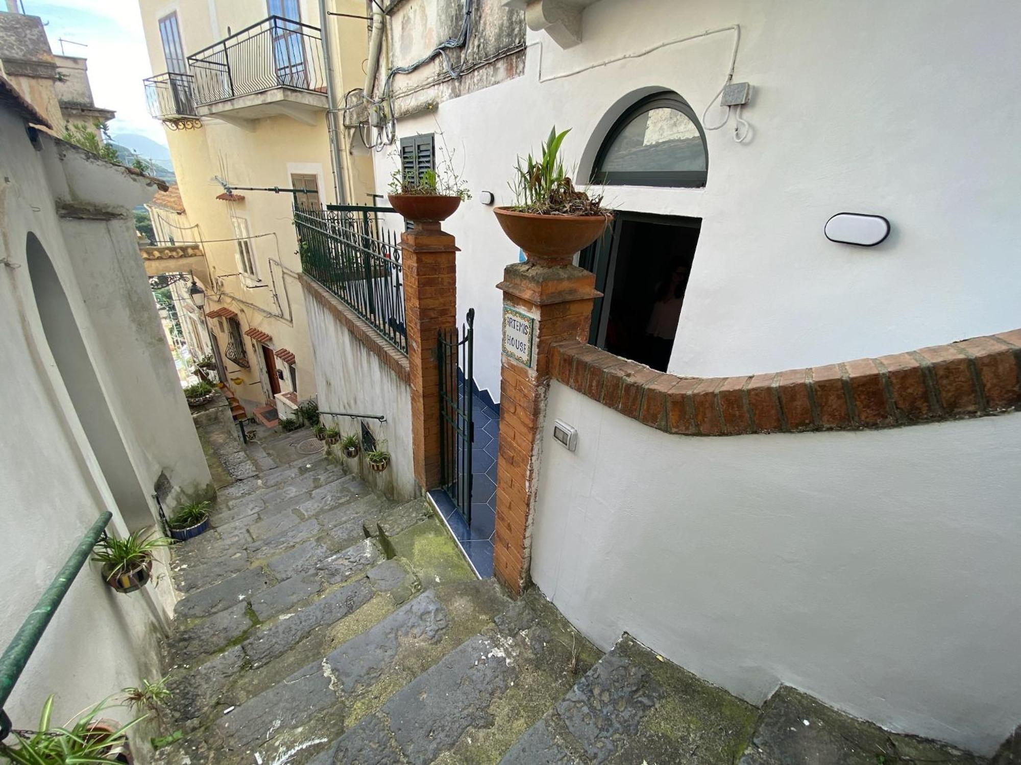 Casa Vacanza: The Wind Rose Vietri Buitenkant foto